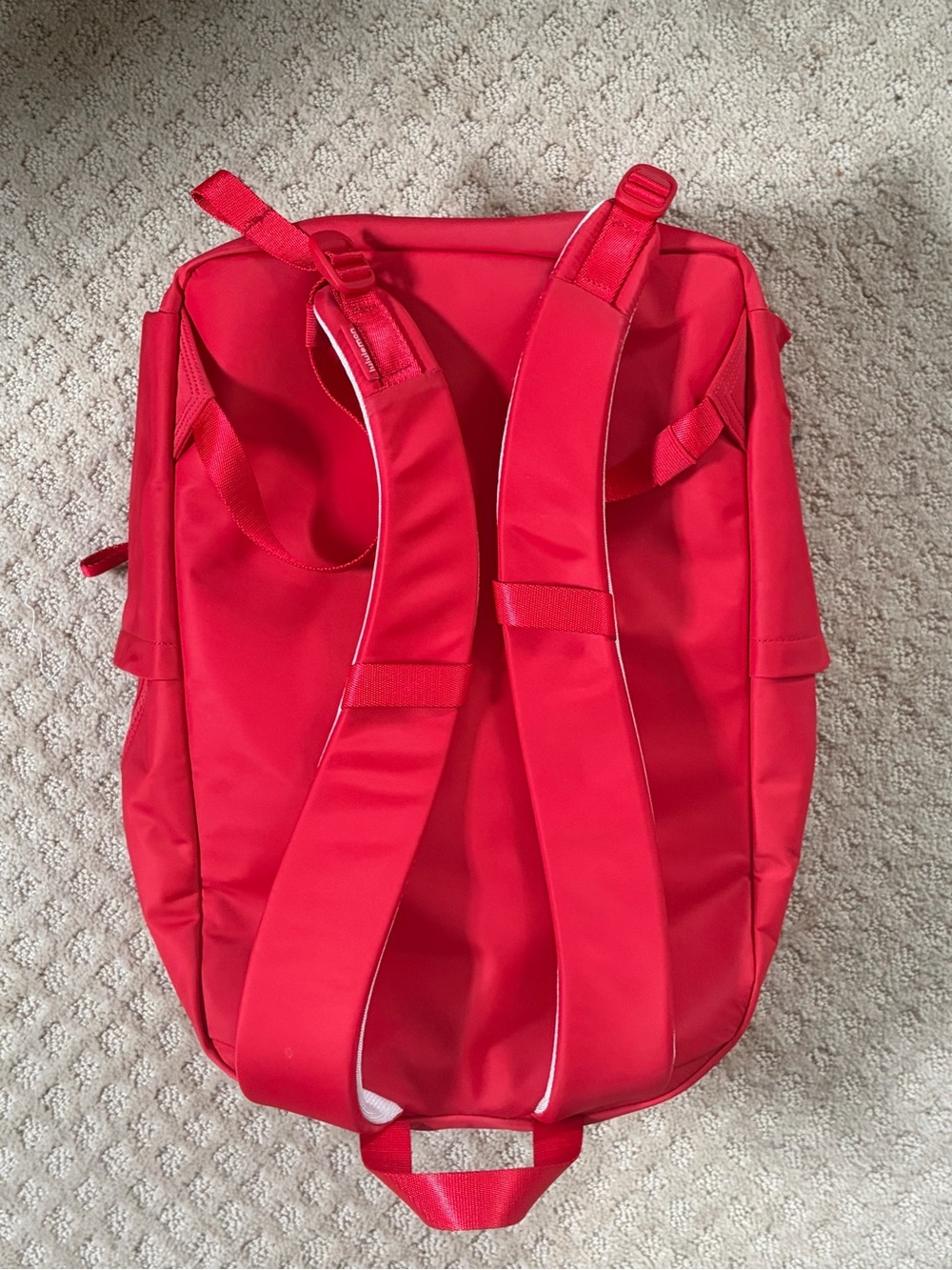 lululemon athletica Red Everyday Backpack - Picture 2 of 6